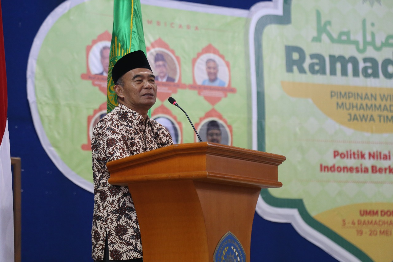 Ketua Pimpinan Pusat Muhammadiyah Periode 2015-2020 Bidang Pendidikan Tinggi Muhadjir Effendy pada