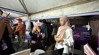 Keren! Mahasiswa UMM Kembangkan Metaverse VR untuk Pendidikan