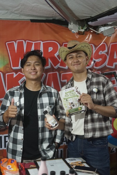 Mahasiswa UMM Bikin Embik Eco Green, Hasilkan Susu Kambing tanpa Bau hingga Pupuk