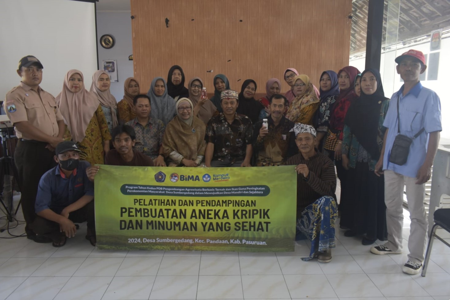 UMM Lecturers Team Develops Sumbergedang Village as an Agro-Tourism Destination and Manages Local