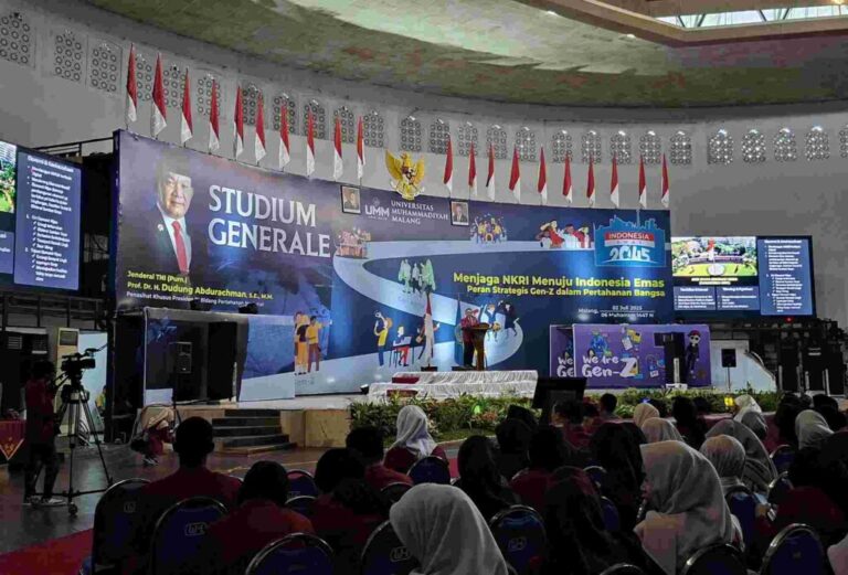 Jenderal Dudung Ajak Mahasiswa UMM Sambut Bonus Demografi 2045