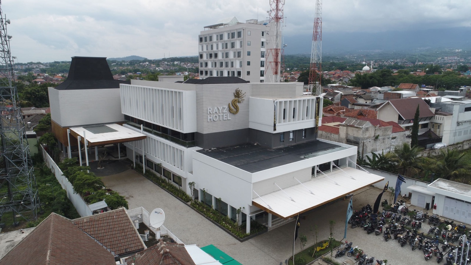 Hotel Rayz