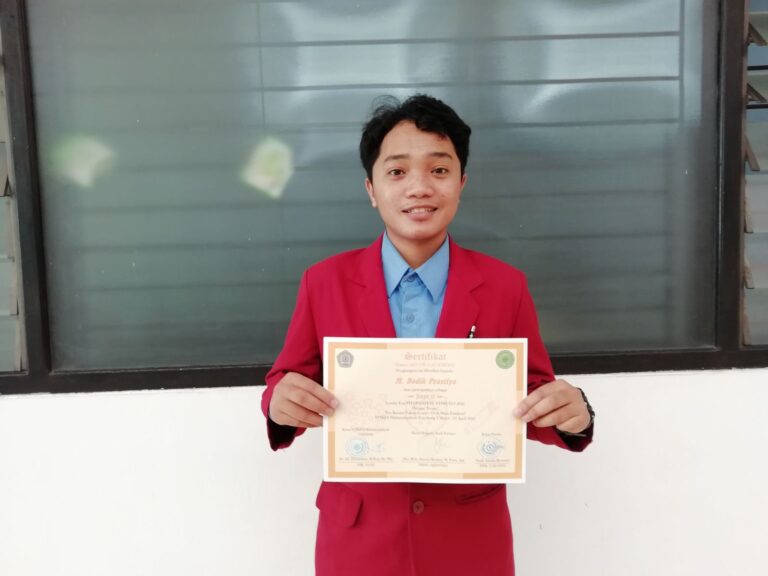 Bahas Edukasi Vaksin, Mahasiswa UMM Menangi Kompetisi Esai Nasional