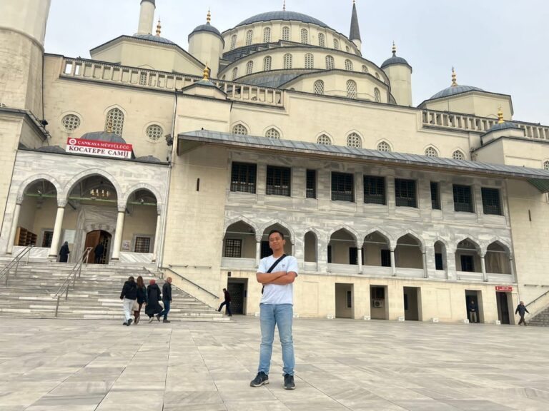 Bisma, Mahasiswa UMM yang Siap Mengabdi ke Masyarakat usai Pulang dari Turki