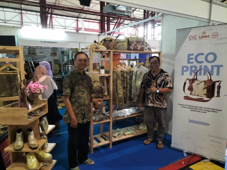 Dosen UMM Ciptakan Produk Pakaian lewat Teknik Ramah Lingkungan