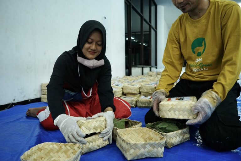 Jaga Lingkungan Tetap Aman, UMM Selenggarakan Kurban dengan Green dan Halal