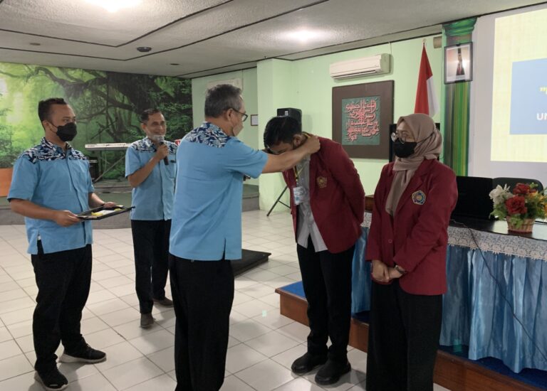 Keren, Ratusan Mahasiswa Bahasa Indonesia UMM Lulus tanpa Skripsi
