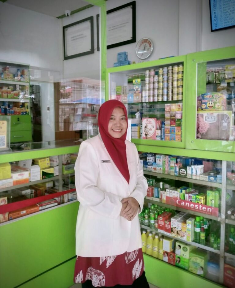 Kolaborasi Lima PTM, Dosen UMM Ini Teliti Bahan Baku Obat Alternatif