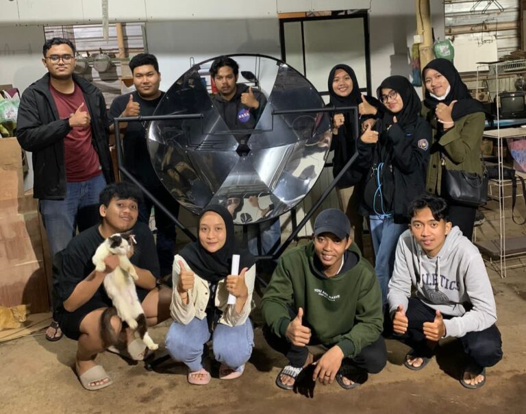 Kompor Surya Ciptaan Mahasiswa UMM untuk Dukungan Korban Gempa di Turki