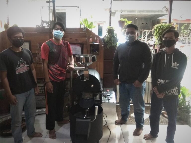 Mahasiswa UMM Ciptakan Alat Roasting Biji Kopi Teknologi Baru