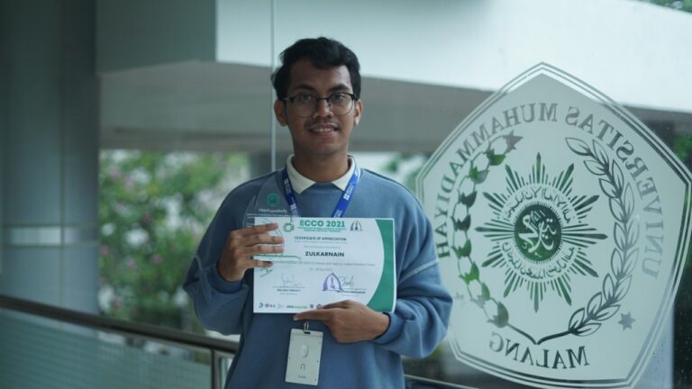 Mahasiswa UMM Raih Juara dalam Parliamentary Debat Nasional