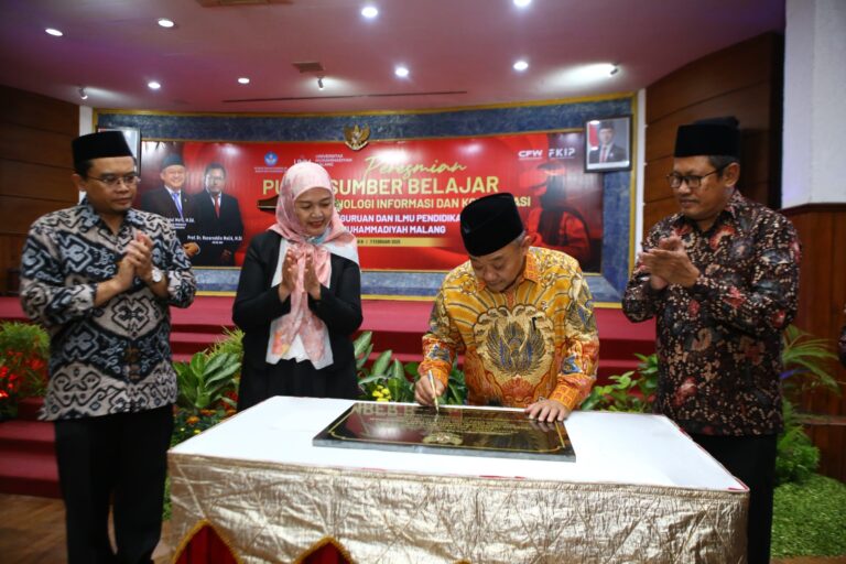 Mendikdasmen RI Resmikan Pusat Sumber Belajar Berbasis Digital UMM