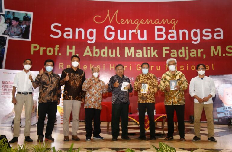 Mengenang Sang Guru Bangsa, UMM Launching 3 Buku tentang Malik Fadjar