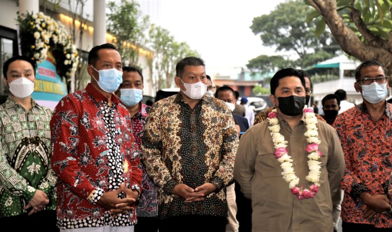 Menteri BUMN Erick Thohir Resmikan Rayz Hotel UMM