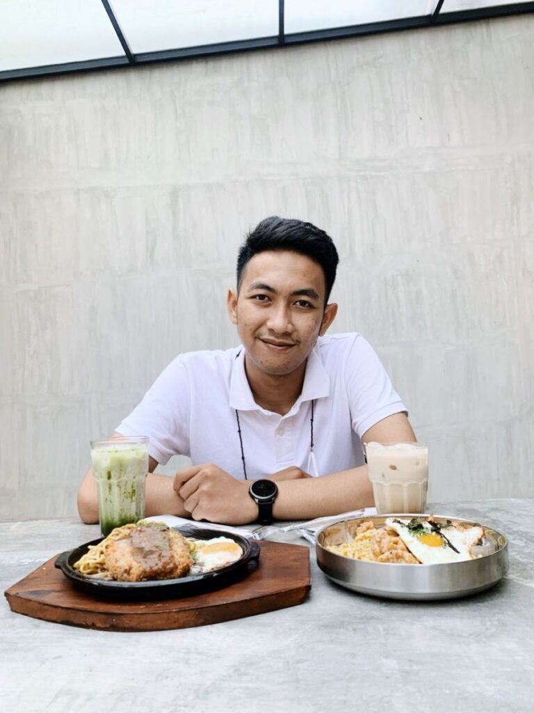 Nixon, Mahasiswa UMM yang Jadi Influencer Tiktok Makanan