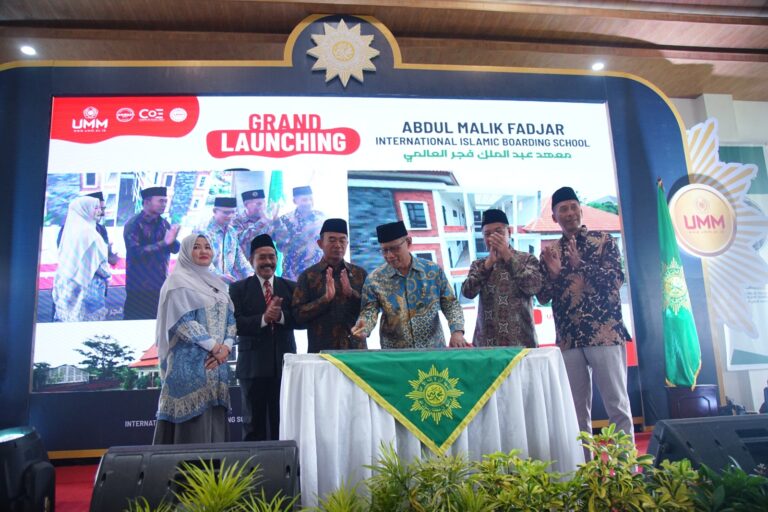 Ponpes International Abdul Malik Fadjar Diresmikan
