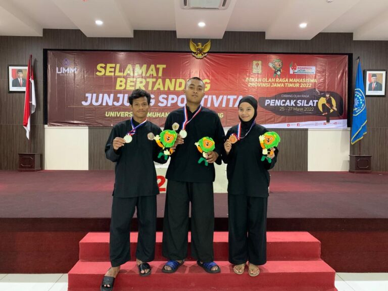 Tiga Mahasiswa UMM Bawa Pulang Medali Pencak Silat