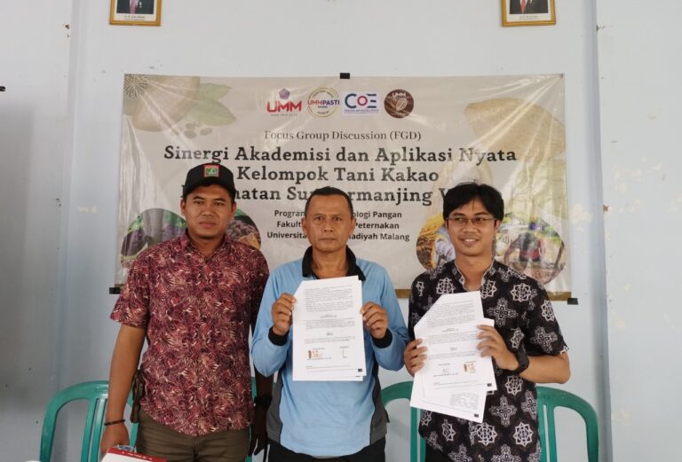 Tim ITP UMM Dampingi Petani Sumawe, Hasilkan Kakao Berkualitas