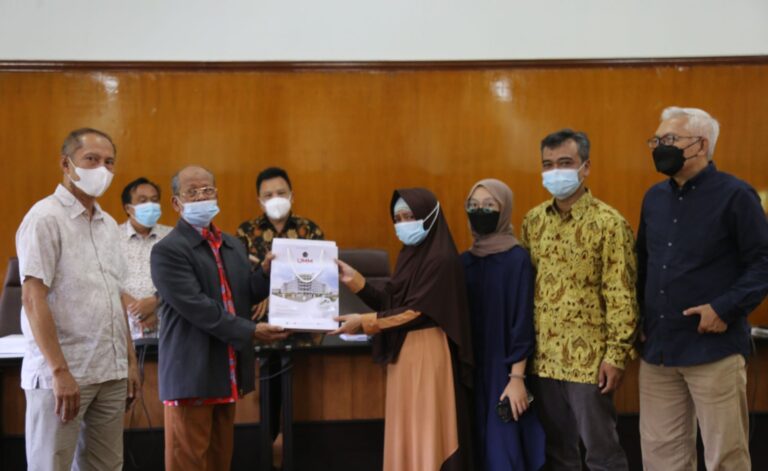 UMM Peduli Pensiunan Dosen dan Karyawan
