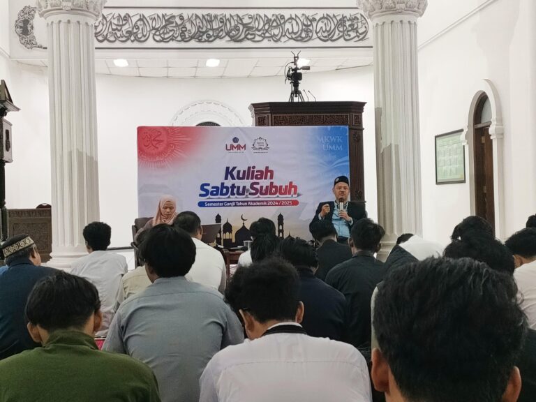 Upgrade Rohani, UMM Berikan Kuliah Subuh bagi Maba