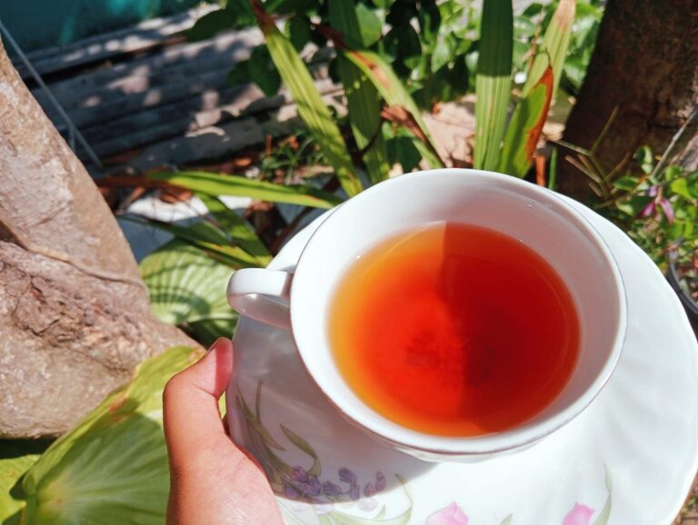 Tekan Asam Urat, Mahasiswa UMM Kembangkan Kombucha Teh Kenanga