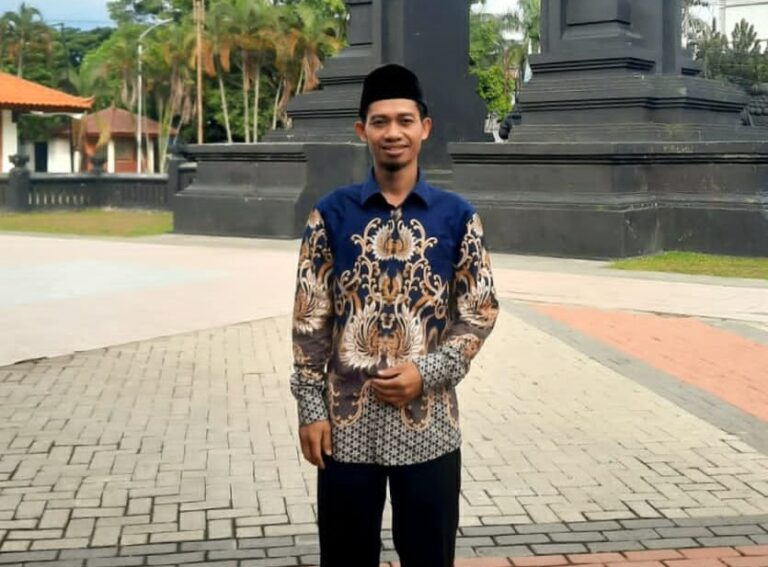 Makan saat Imsak Membatalkan Puasa? Ini Penjelasan Dosen UMM