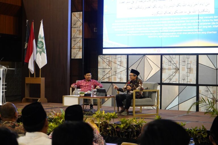 Safari Ramadan UMM: Alquran Pedoman Jadi Profesional Muslim yang Unggul