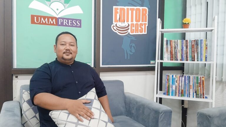 Dosen Ilkom UMM: Bangun Citra Diri, Bukan Jadi Manusia Plastik