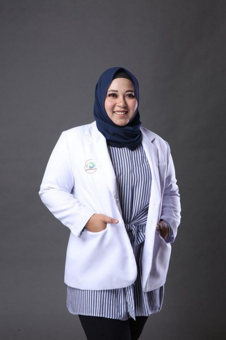 Konsumsi Alkohol Sebabkan Kerusakan Mata? Ini Penjelasan Dokter UMM