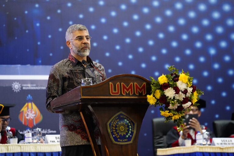 Ini Tiga Pesan Penting Dubes Siprus untuk Indonesia di Wisuda UMM