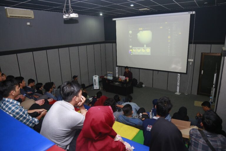 Ajak Mahasiswa Kenali Animasi, Lab Komunikasi UMM Adakan Kelas Kreatif