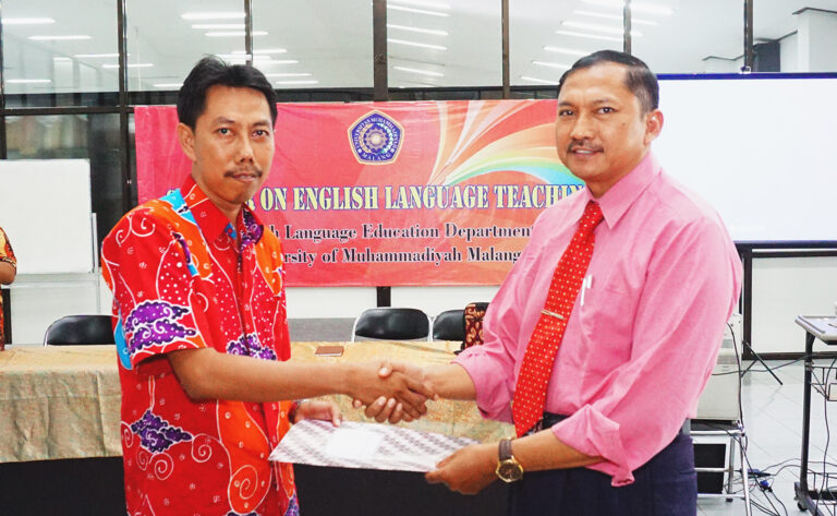 Bahasa Inggris UMM dan Forum Guru Probolinggo Teken MoU Peningkatan Mutu Pembelajaran