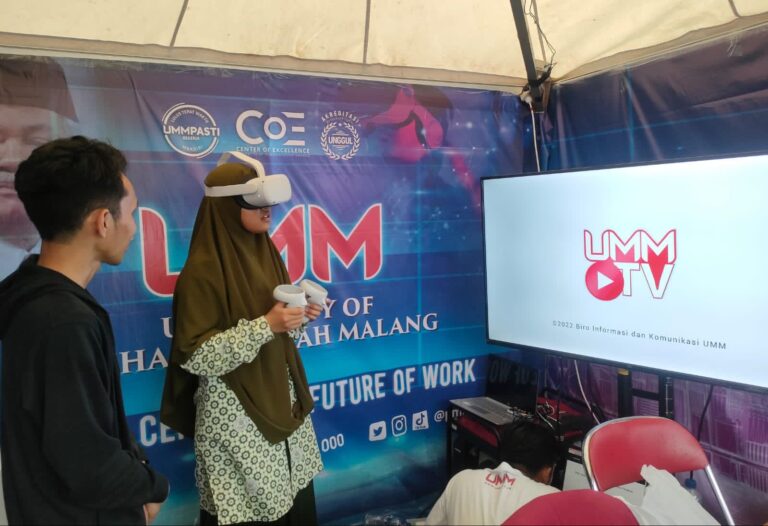 Bazaar UMM di Muktamar Muhammadiyah: Ajak Pengunjung Kenali Diri dan Mencoba Teknologi Terbaru
