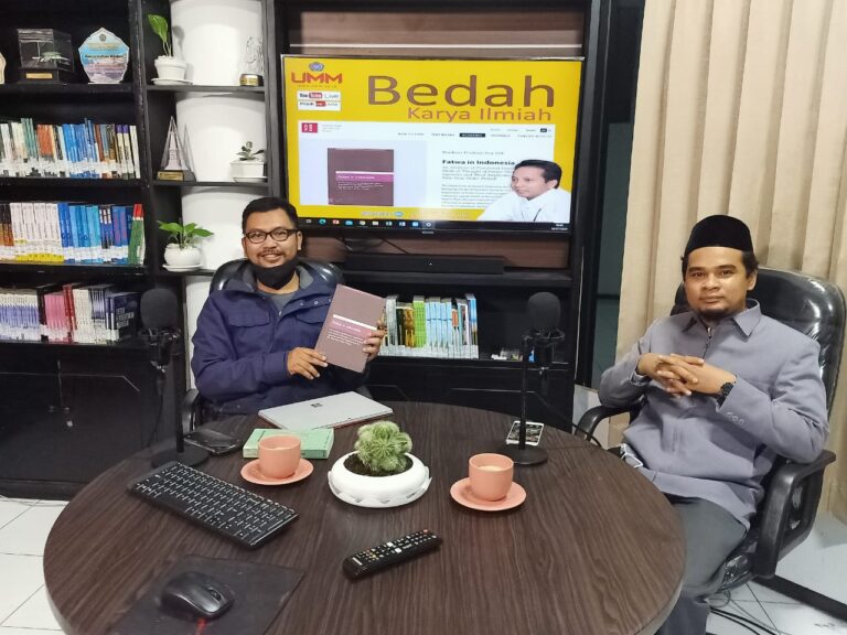 Dosen UMM Terbitkan Buku di Amsterdam, Belanda