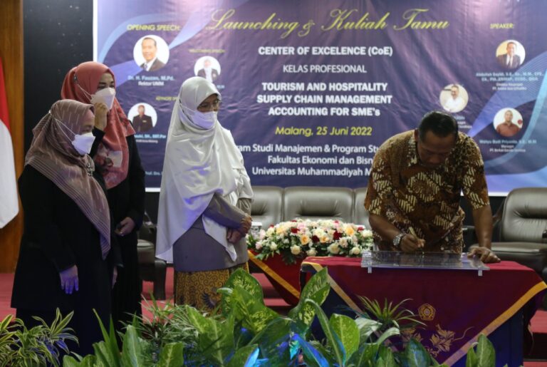 FEB UMM Launching Tiga CoE Baru