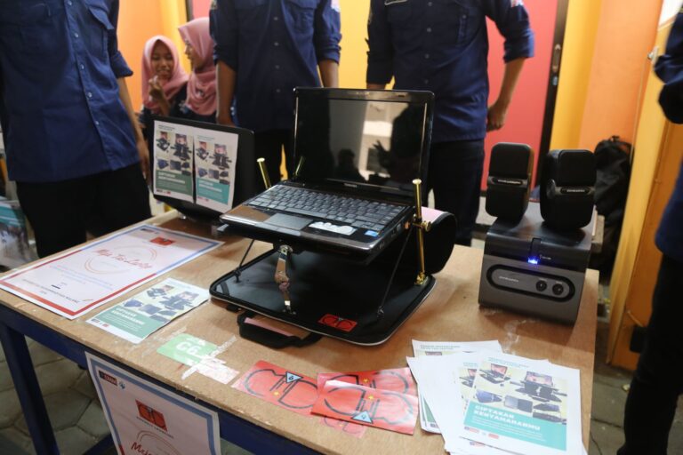 Fakultas Teknik Pamerkan 19 Produk Industri Mahasiswa