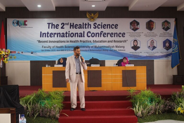Fikes UMM Gandeng Praktisi Internasional Tingkatkan Publikasi Jurnal Scopus