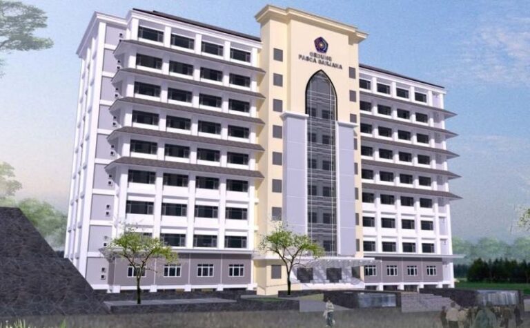 GKB IV Implementasikan Gedung Hemat Energi