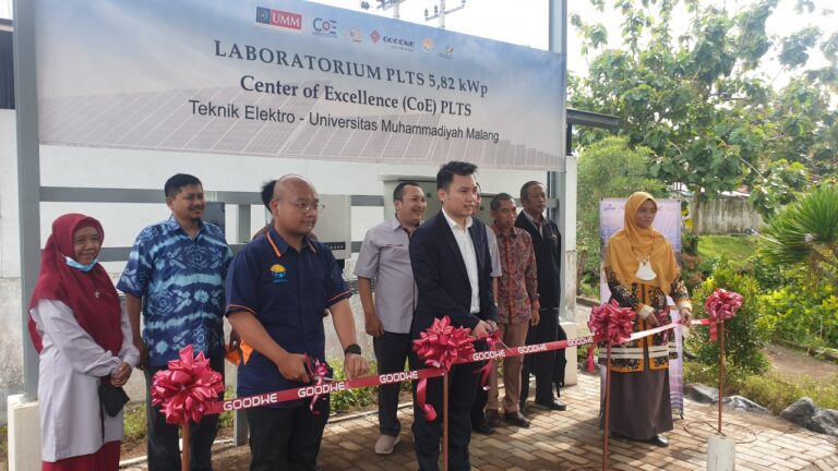 Gaet Perusahaan Ternama, UMM Resmikan Lab CoE PLTS