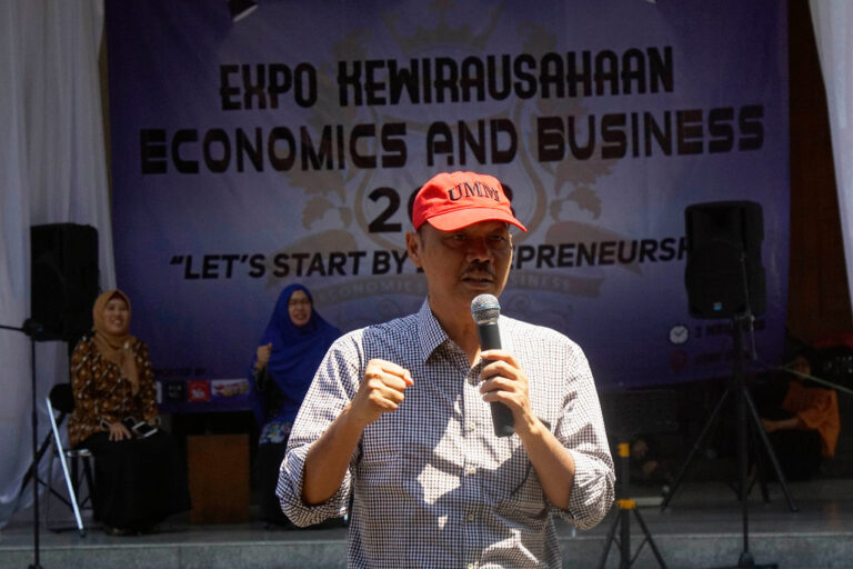 Gelar Expo Kewirausahaan, Mahasiswa FEB UMM Kampanyekan Percaya Diri Jadi Pengusaha