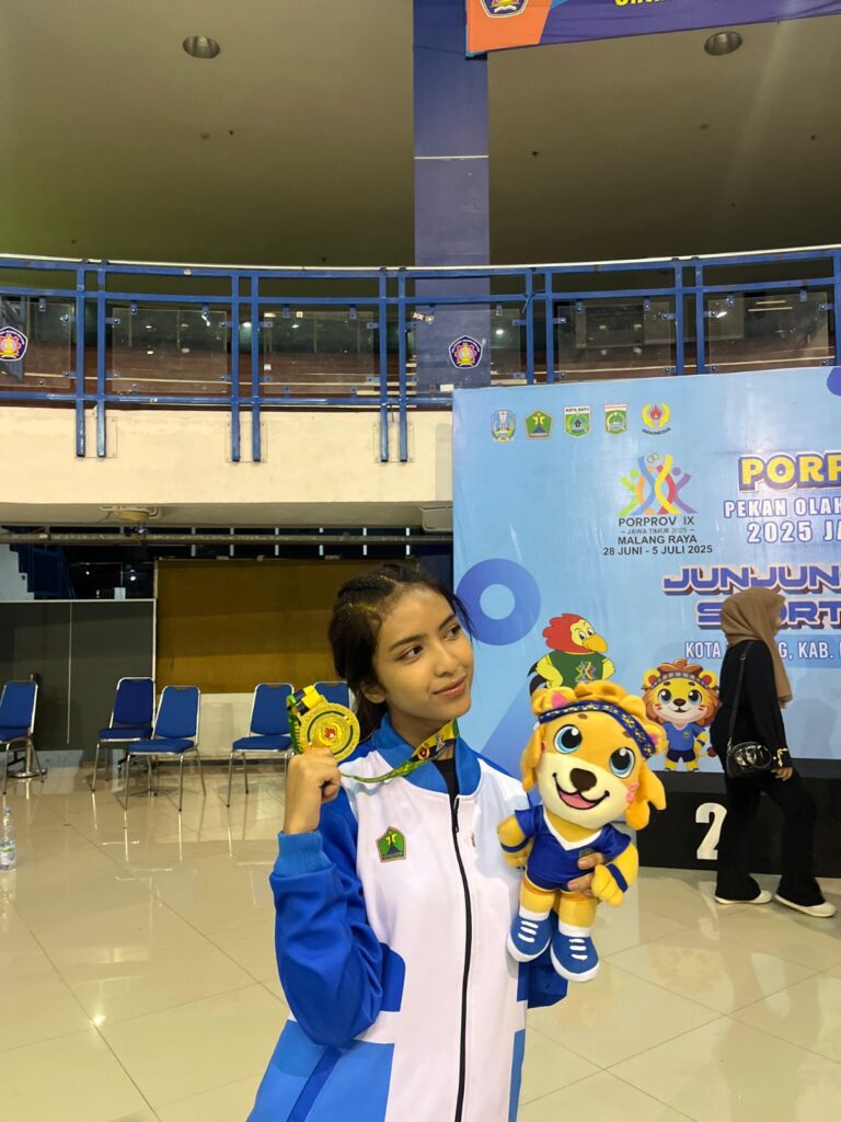 Geluti Jiujitsu sejak Kecil, Mahasiswa UMM Ini Raih Emas di Porprov Jatim