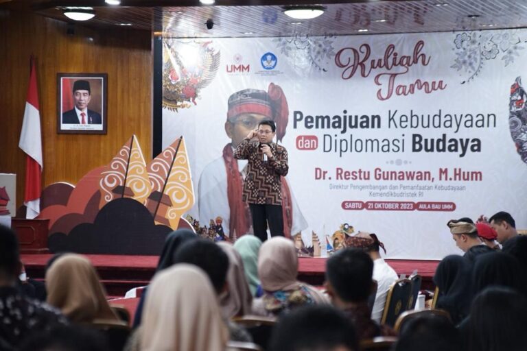 Hadirkan Pakar Budaya, UMM Kaji Budaya untuk Diplomasi dan Cara Melestarikannya