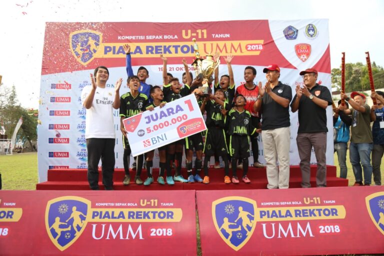 Kompetisi Sepak Bola U-11 Ditutup Kemenangan Telak UMM