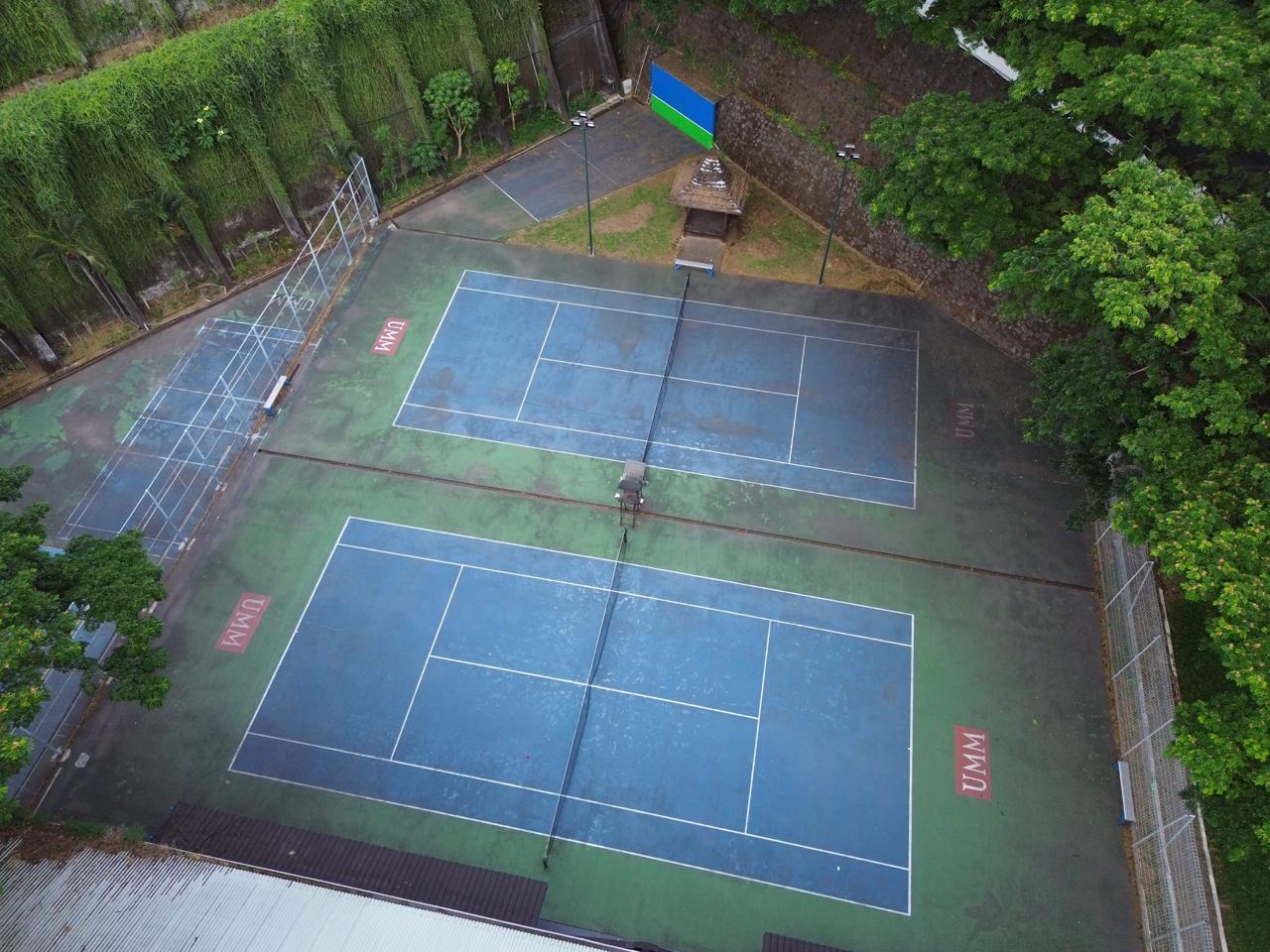 LAPANGAN TENIS