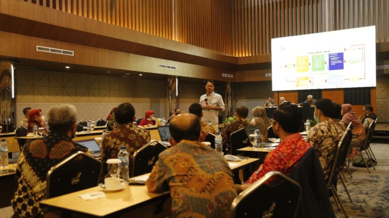 Laboratorium Sentral UMM Lakukan Standarisasi