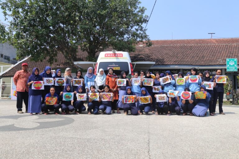 Lagi, Warga Binaan Lapas Perempuan Malang Antusias Disambangi Mobil KaCa UMM