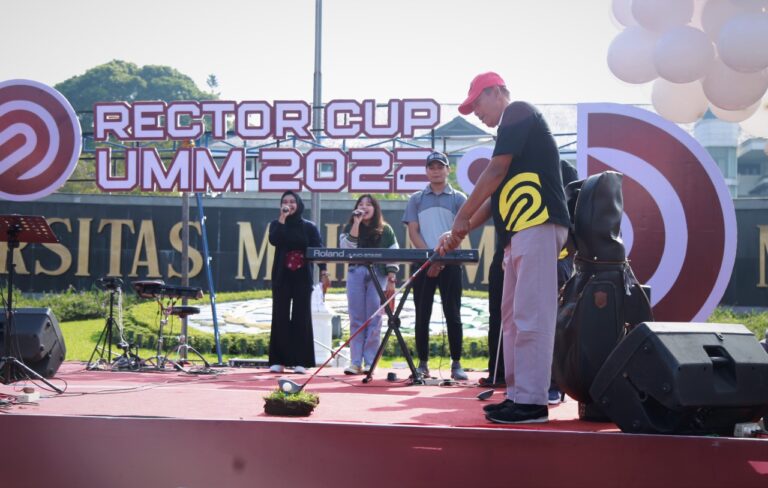 Launching UKM Golf hingga Senam Tiktok Ramaikan Pembukaan Rektor Cup UMM