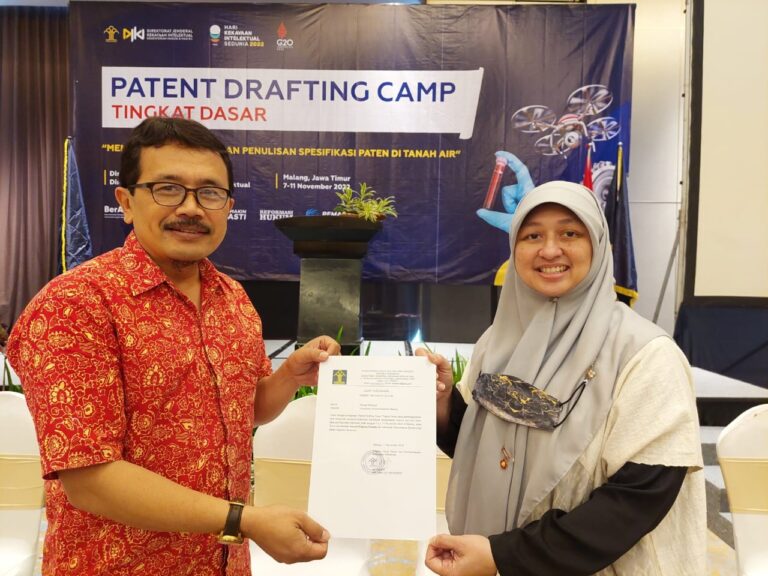 Lindungi Ide, Dosen UMM Raih Penghargaan di Patent Draft Kemenkumham