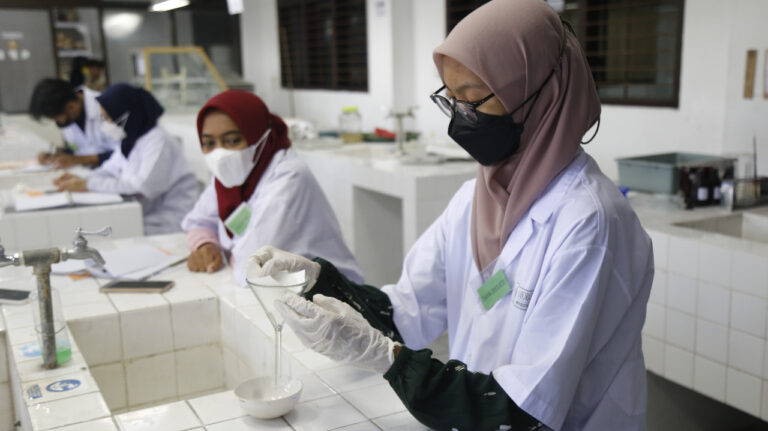 MBKM dan OBE Bawa Prodi Pendidikan Biologi UMM Raih Akreditasi Unggul