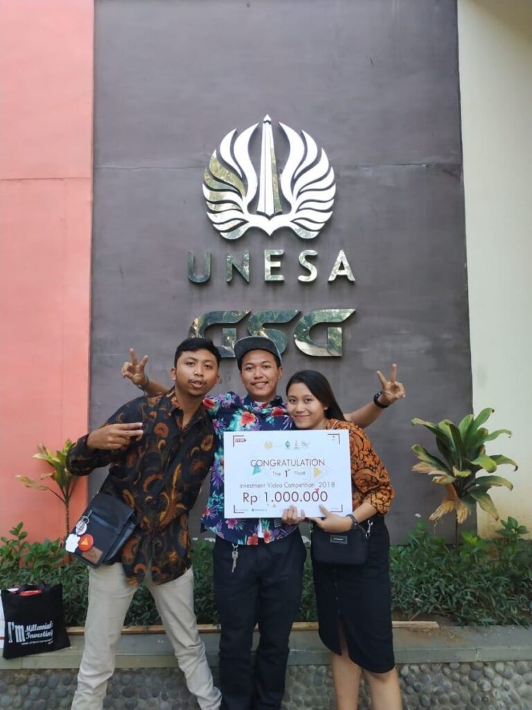 Mahasiswa Ekonomi Pembangunan UMM Juarai Investment Video Competition Tingkat Nasional, Kalahkan UI dan UGM